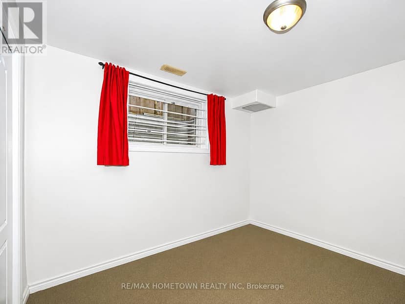 16 Regency Place — photo 25 of 40