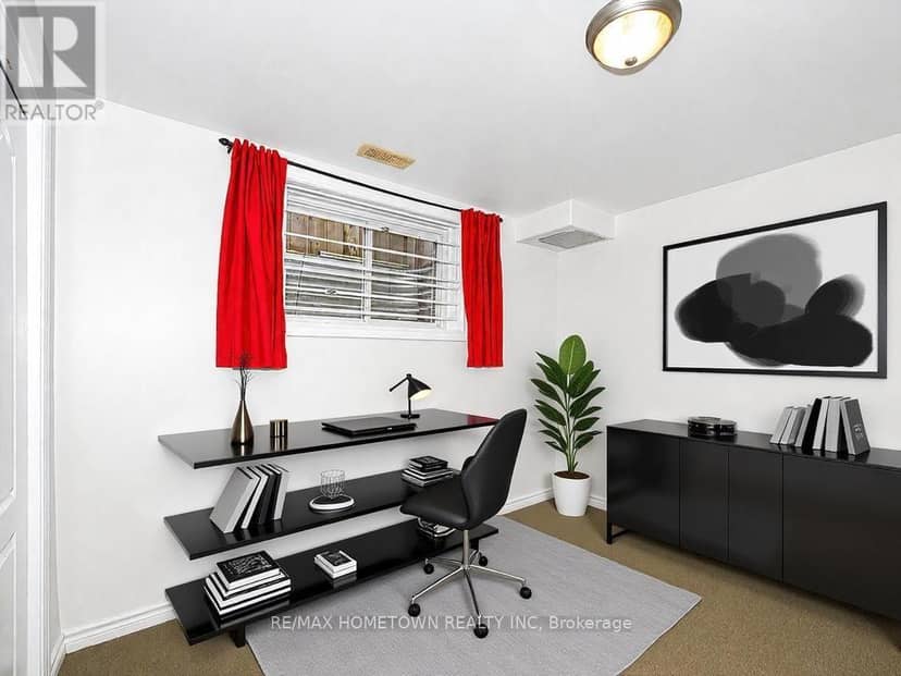 16 Regency Place — photo 27 of 40