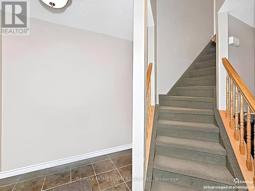 16 Regency Place — photo 3 of 40