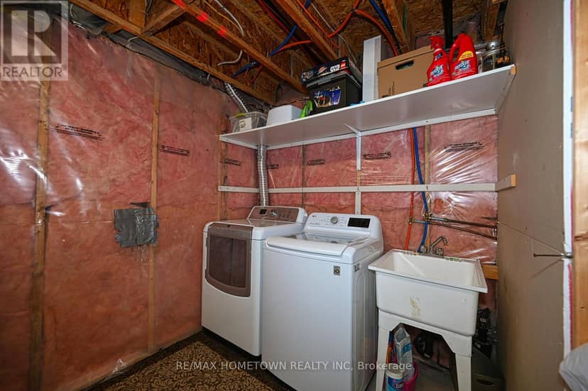 16 Regency Place — photo 30 of 40