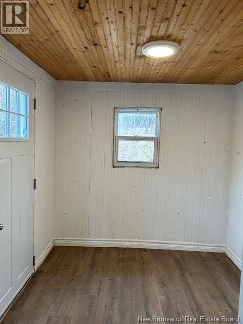 23 Kyle Lane — photo 11 of 27