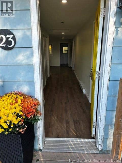 23 Kyle Lane — photo 3 of 27