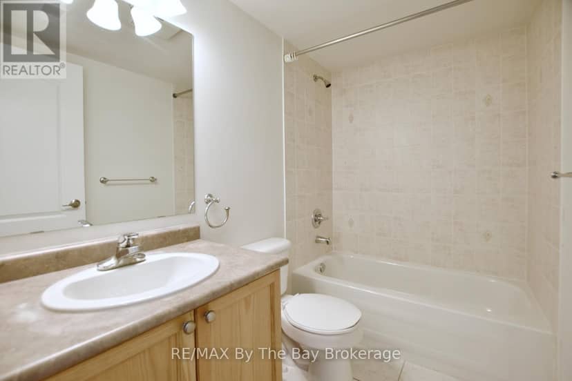 208 - 40 Mulligan Lane — photo 12 of 33