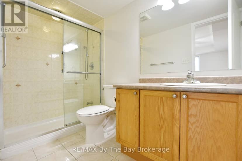 208 - 40 Mulligan Lane — photo 17 of 33