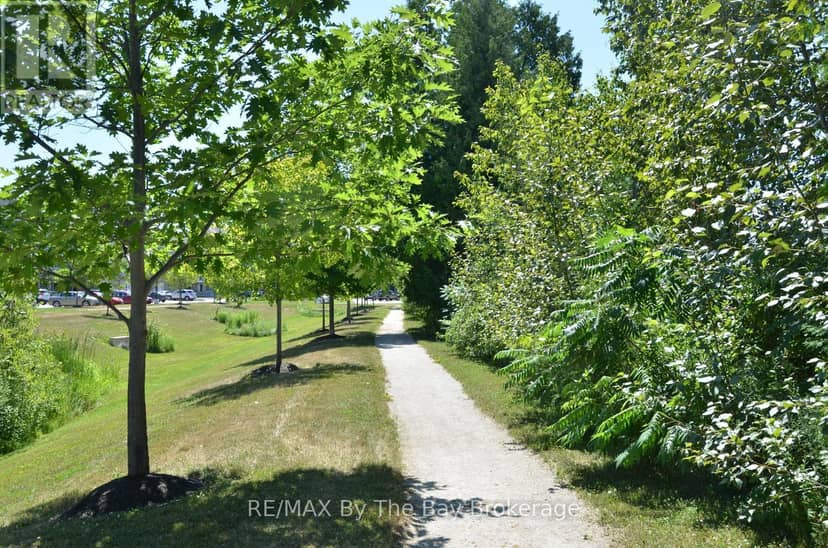 208 - 40 Mulligan Lane, Wasaga Beach, photo 3