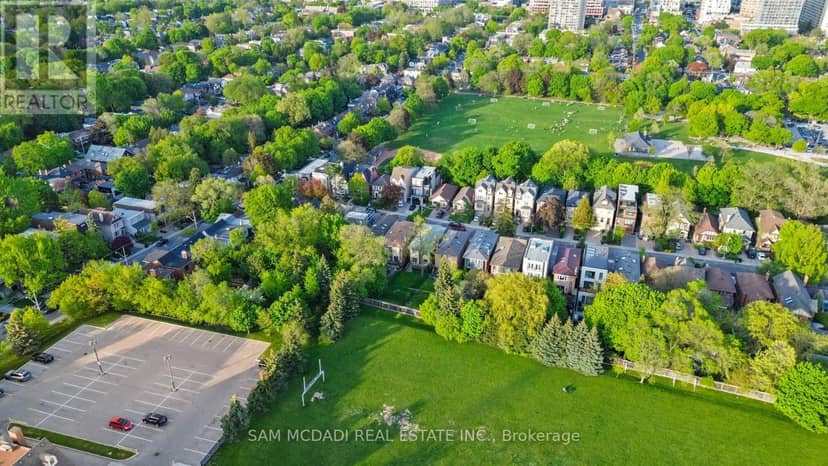 690 Oriole Parkway — photo 40 of 40