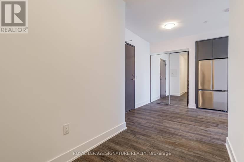 1105 - 2 Teagarden Court — photo 8 of 27