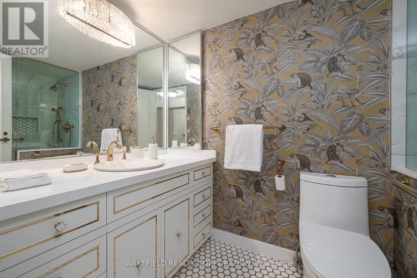 505 - 61 St Clair Avenue W, Toronto, photo 8