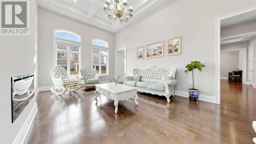 3 Sir Henry Court — photo 4 of 40