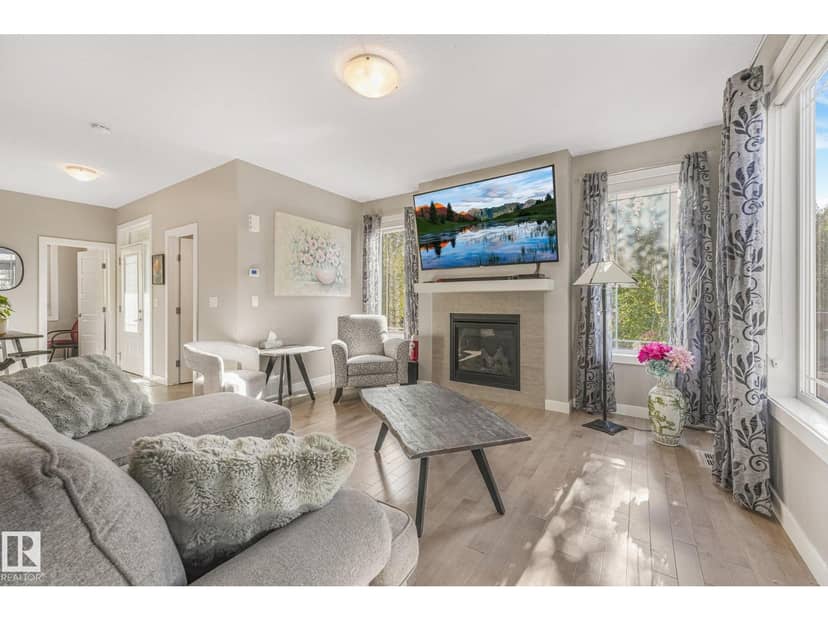100 Rideau Pl — photo 11 of 40