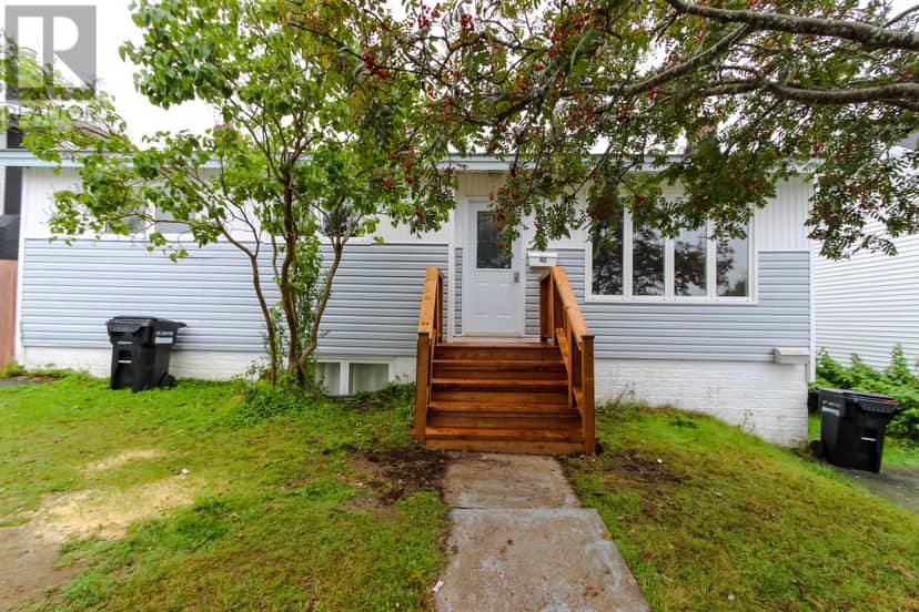 40 Diana Road — photo 2 of 36