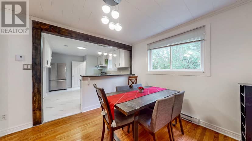 40 Diana Road — photo 9 of 36