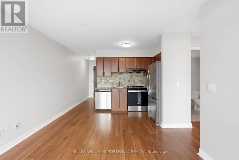 1417 - 15 North Park Road — photo 14 of 28