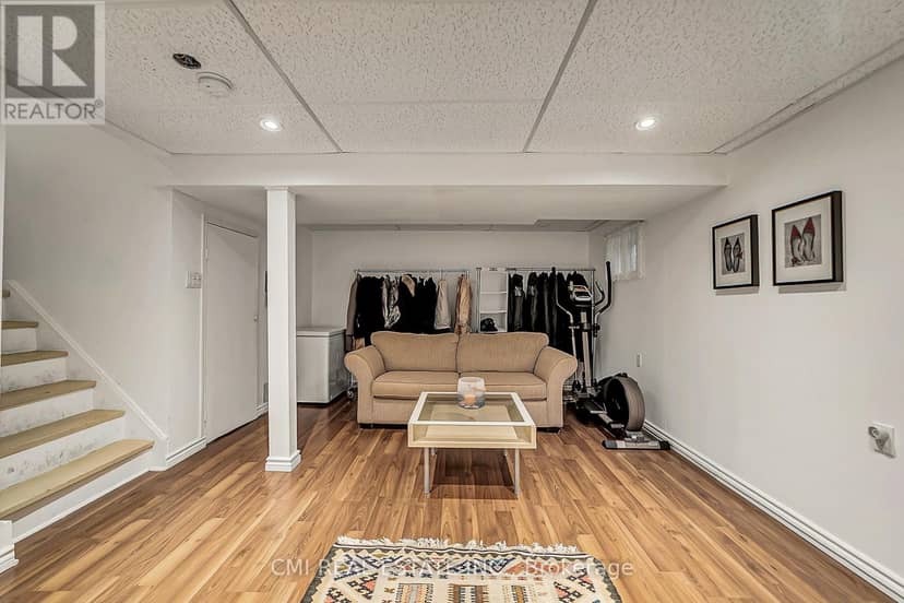 39 Brightway Crescent — photo 10 of 40