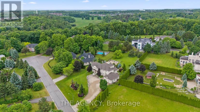 16 Dew Drop Court, Vaughan, photo 2