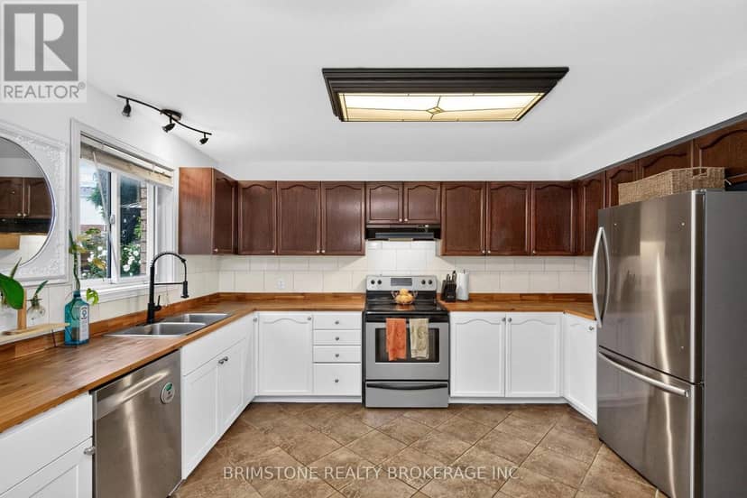 32 Wessenger Drive — photo 6 of 40