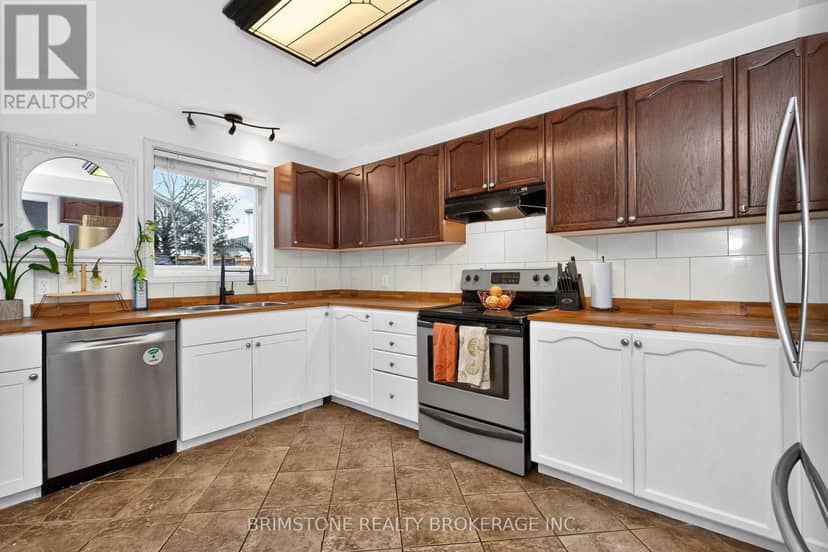 32 Wessenger Drive — photo 7 of 40