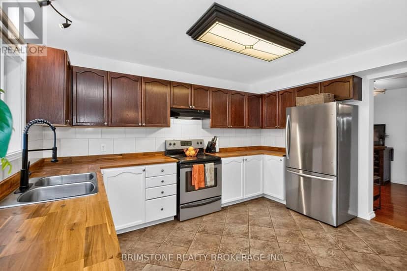 32 Wessenger Drive — photo 8 of 40