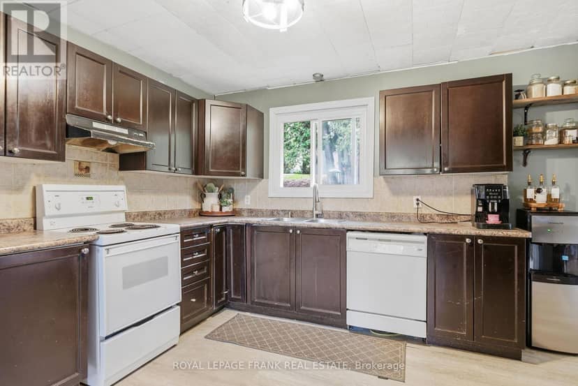 28 South Bayou Road — photo 18 of 36