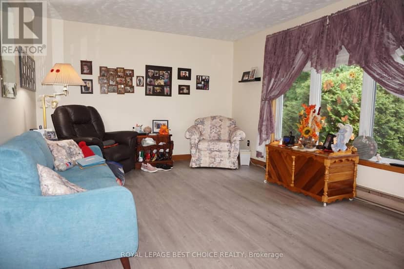 877562 Bass Lake Road, Timiskaming, photo 5