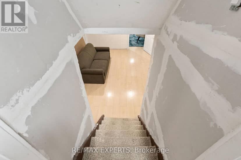 23 Thomas Street — photo 18 of 26