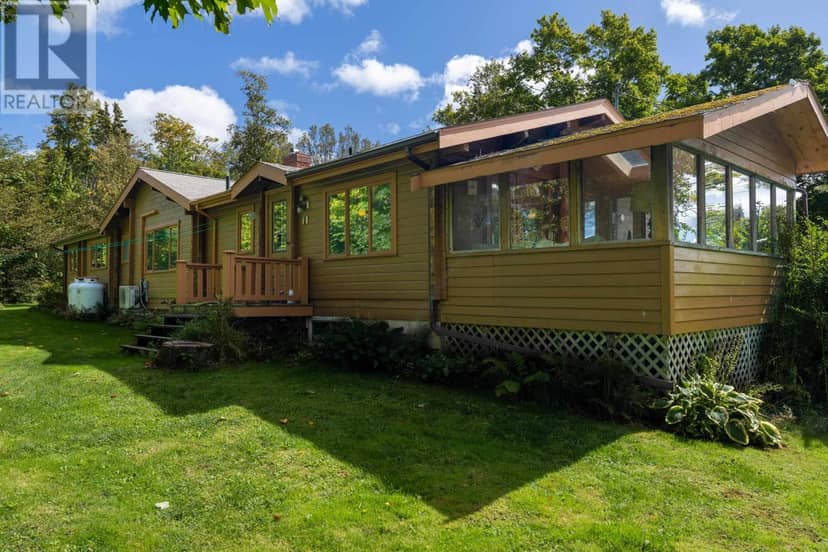 227 Keppoch Road — photo 32 of 40