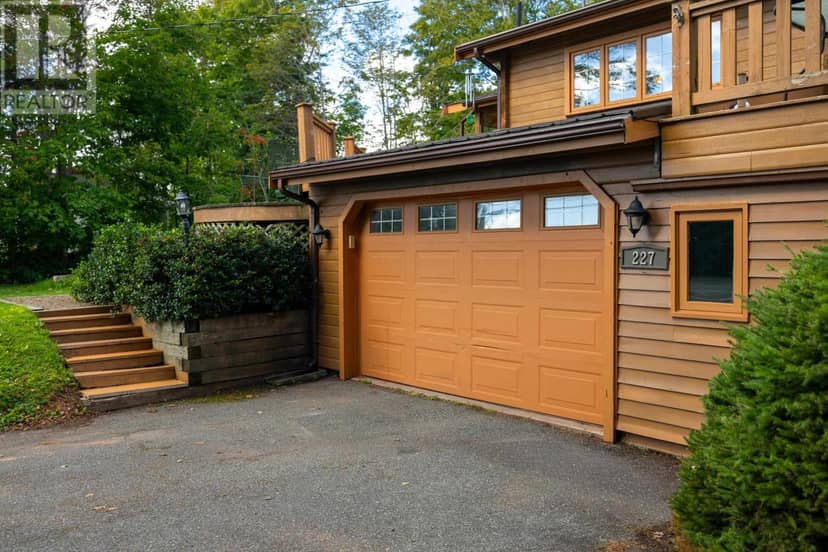 227 Keppoch Road — photo 36 of 40