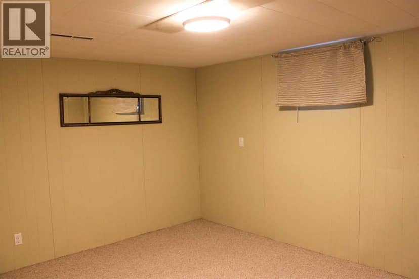 1425 Scenic Drive S — photo 33 of 40