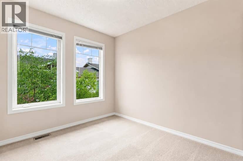 106 Panamount Drive NW — photo 20 of 35