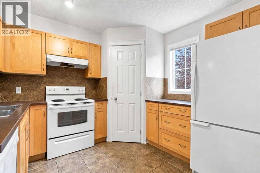 106 Panamount Drive NW, Calgary, photo 6