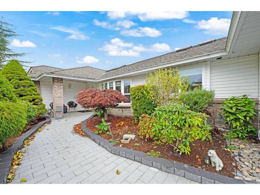 15435 KILLARNEY PLACE, Surrey, photo 2