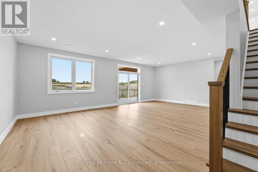 38 Galen Street — photo 21 of 36