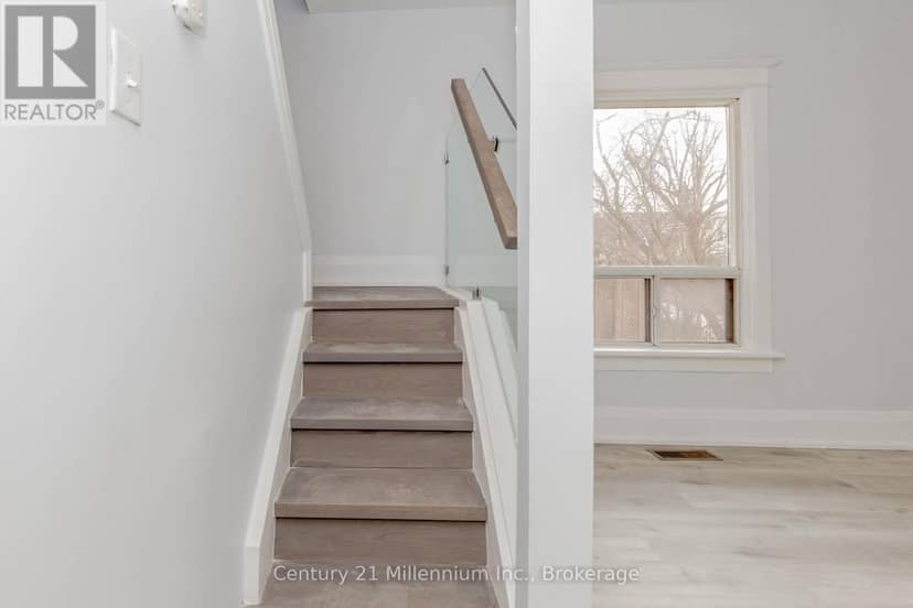 69 Laing Street — photo 14 of 38