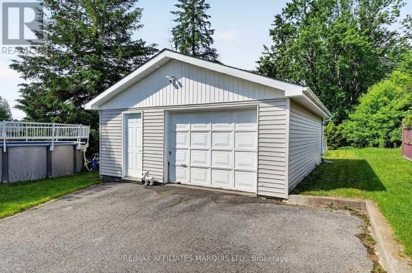 2706 Ross Avenue — photo 15 of 19