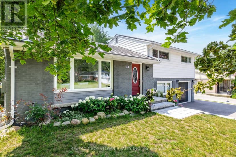 11 Castle Drive — photo 3 of 40