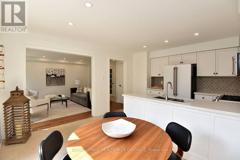 546 Sandcherry Drive — photo 16 of 40