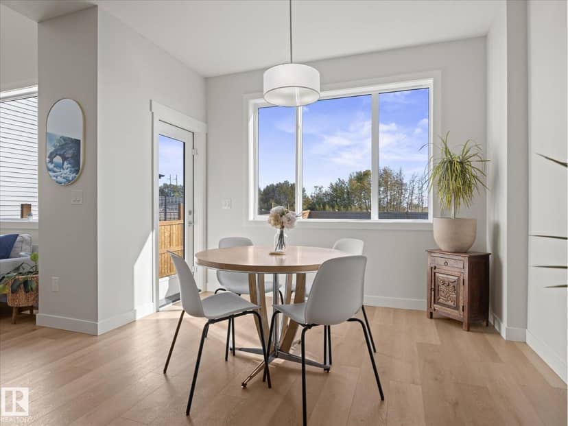 431 30 AV NW — photo 18 of 40