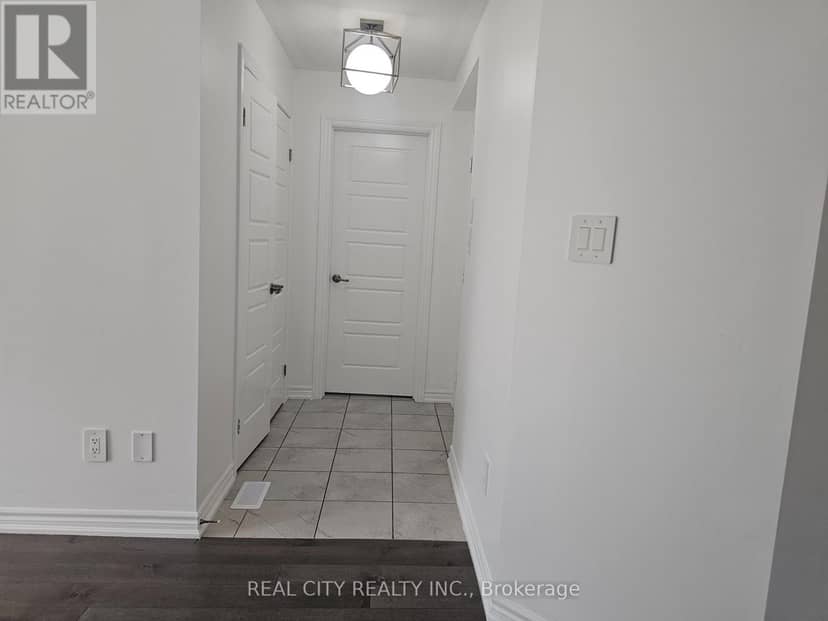 25 Whitton Drive — photo 8 of 40