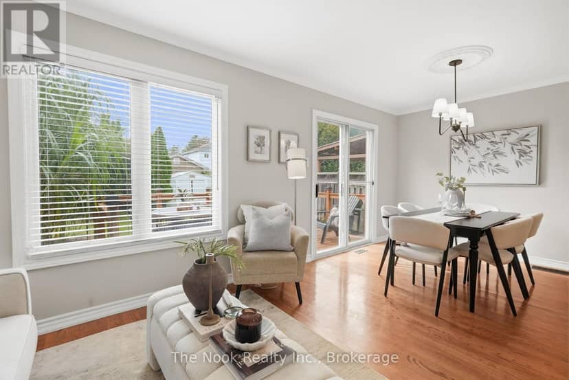 16 Kershaw Street — photo 10 of 40