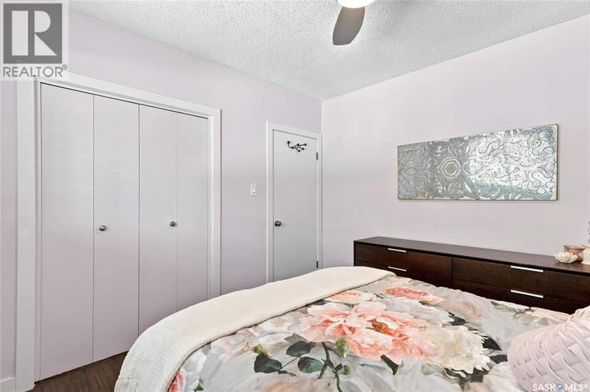 301 Cascade Street — photo 10 of 32