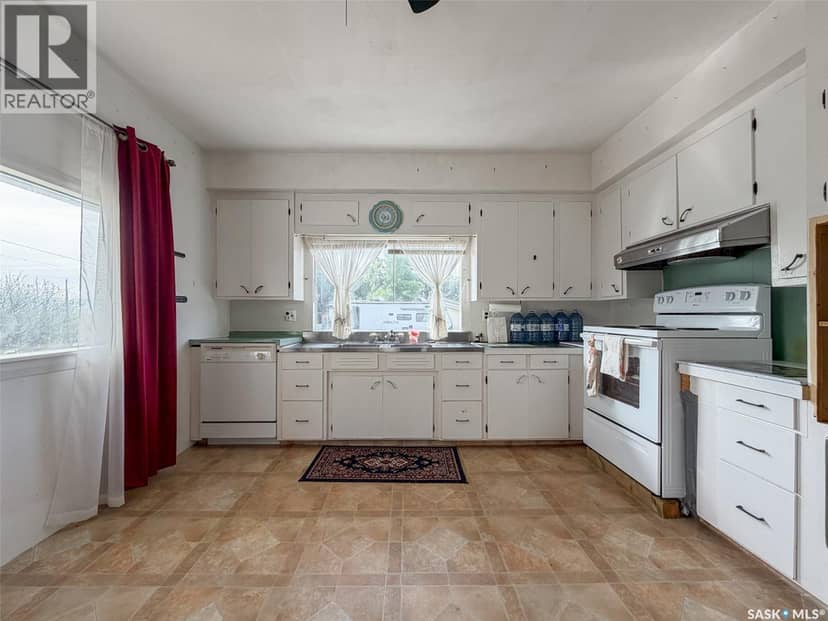 108 1st STREET E — photo 18 of 40