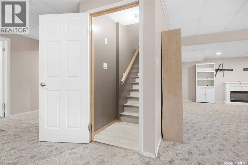 12 Stern PLACE — photo 28 of 40