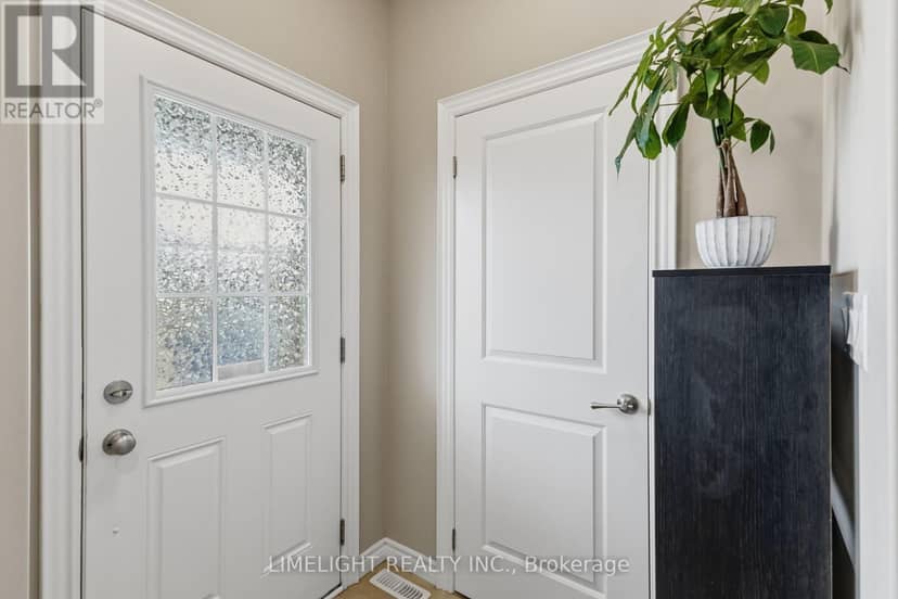 218 - 3320 Meadowgate Boulevard — photo 3 of 40