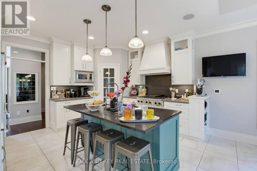 3301 McLauchlan Court — photo 18 of 40