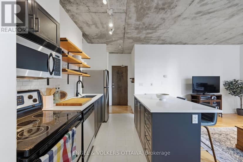 207 - 180 York Street — photo 9 of 34