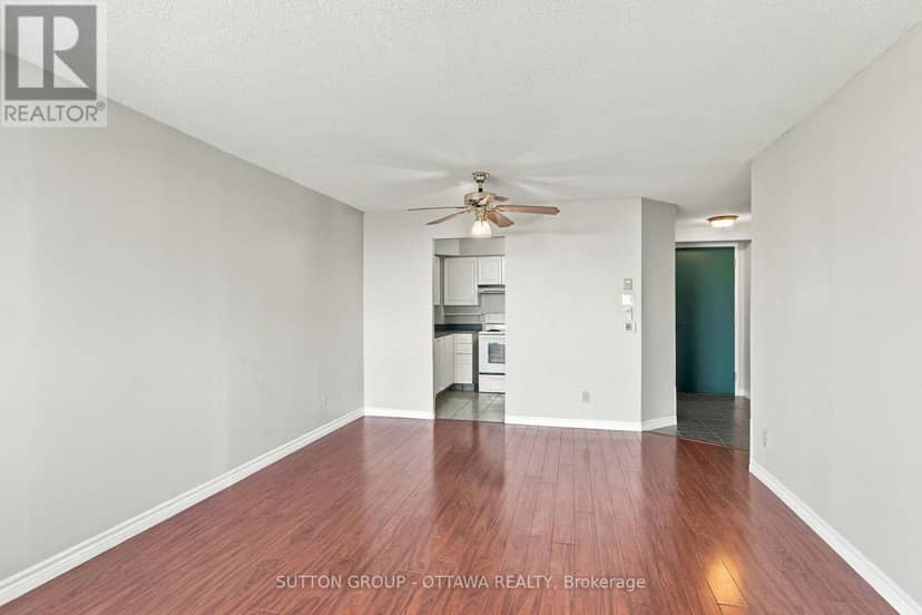 605 - 1025 Grenon Avenue N — photo 16 of 40