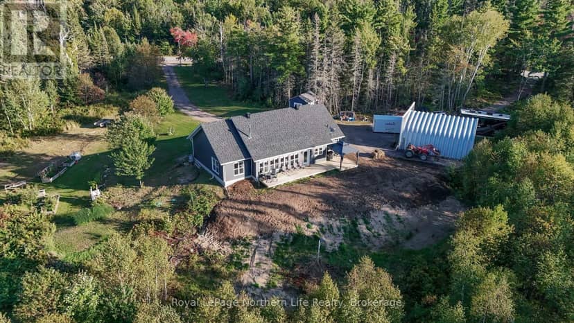 880 Memorial Park Drive E, Powassan, photo 7