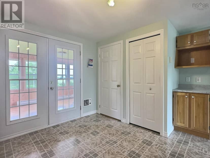 10216 Highway 209, Diligent River, photo 5