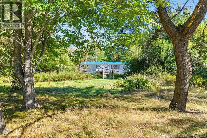 7689 Route 10, Coal Creek, photo 3