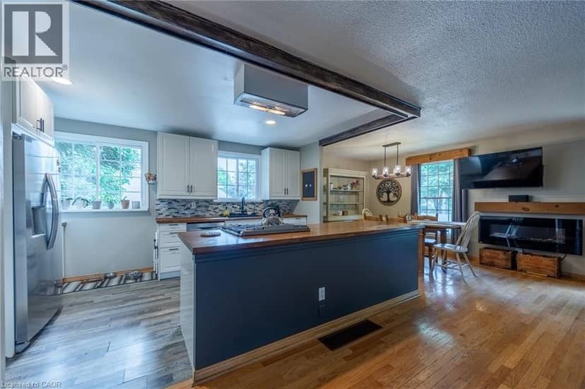 9 ADAMS Lane — photo 12 of 39